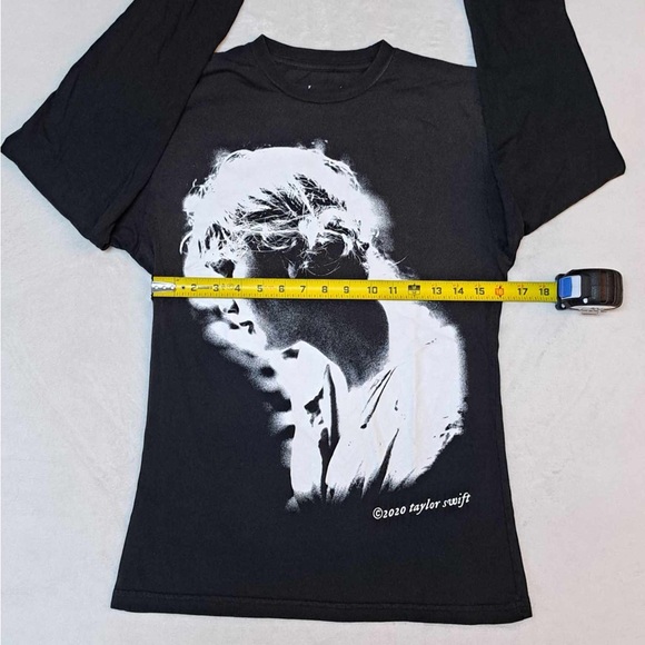 Taylor Swift "Lost in the Memory" Folklore Album Official T-Shirt - Wmns size XS - Picture 6 of 9